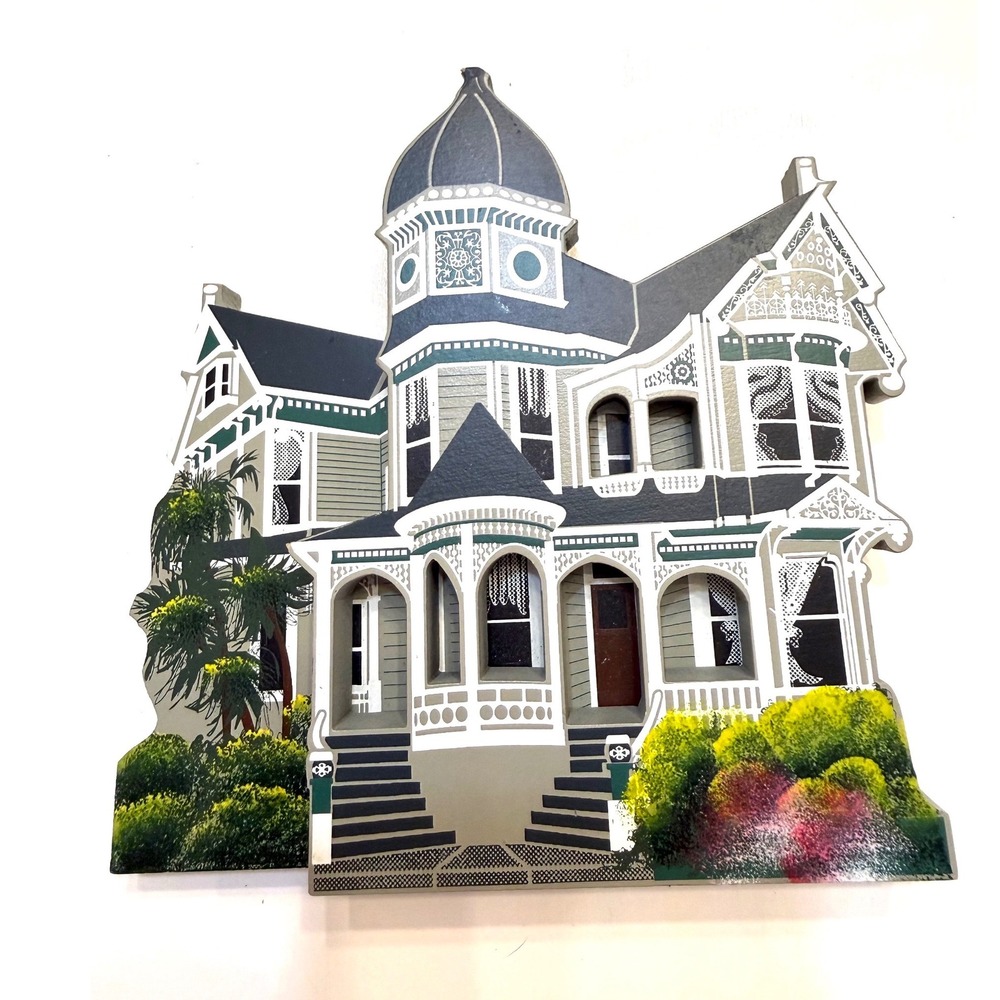 Shelia's 1994 Artist Choice Brehaut House Alameda CA Victorian Shelf Sitter